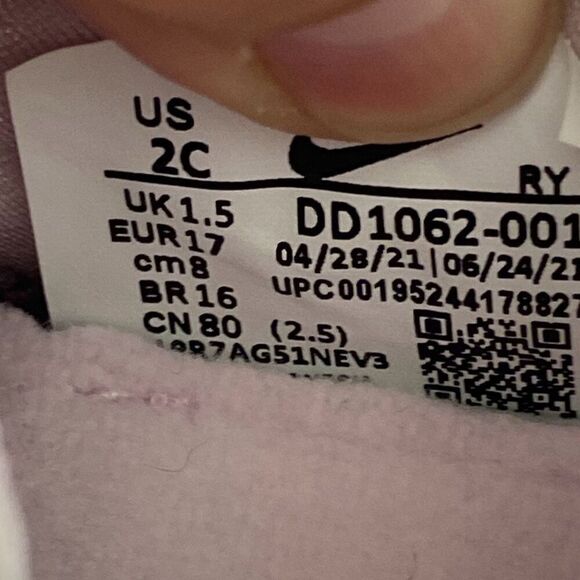 Nike Kids' Multicolor Flex Runner Dream Stretch Slip On Sneaker Shoes Size 2C - Picture 8 of 8